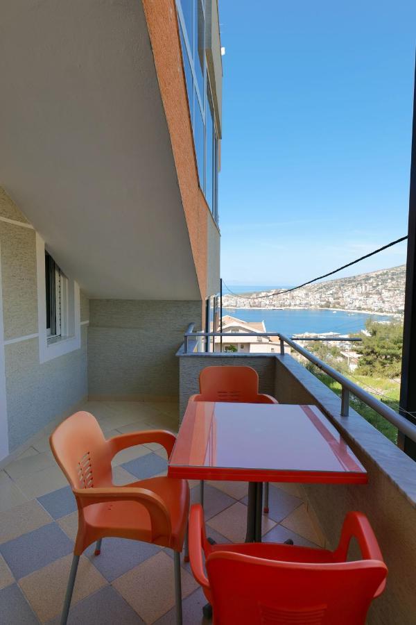 Eleni Guest House Sarande Ngoại thất bức ảnh