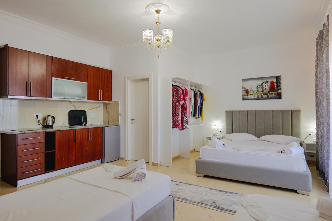 Eleni Guest House Sarande Ngoại thất bức ảnh