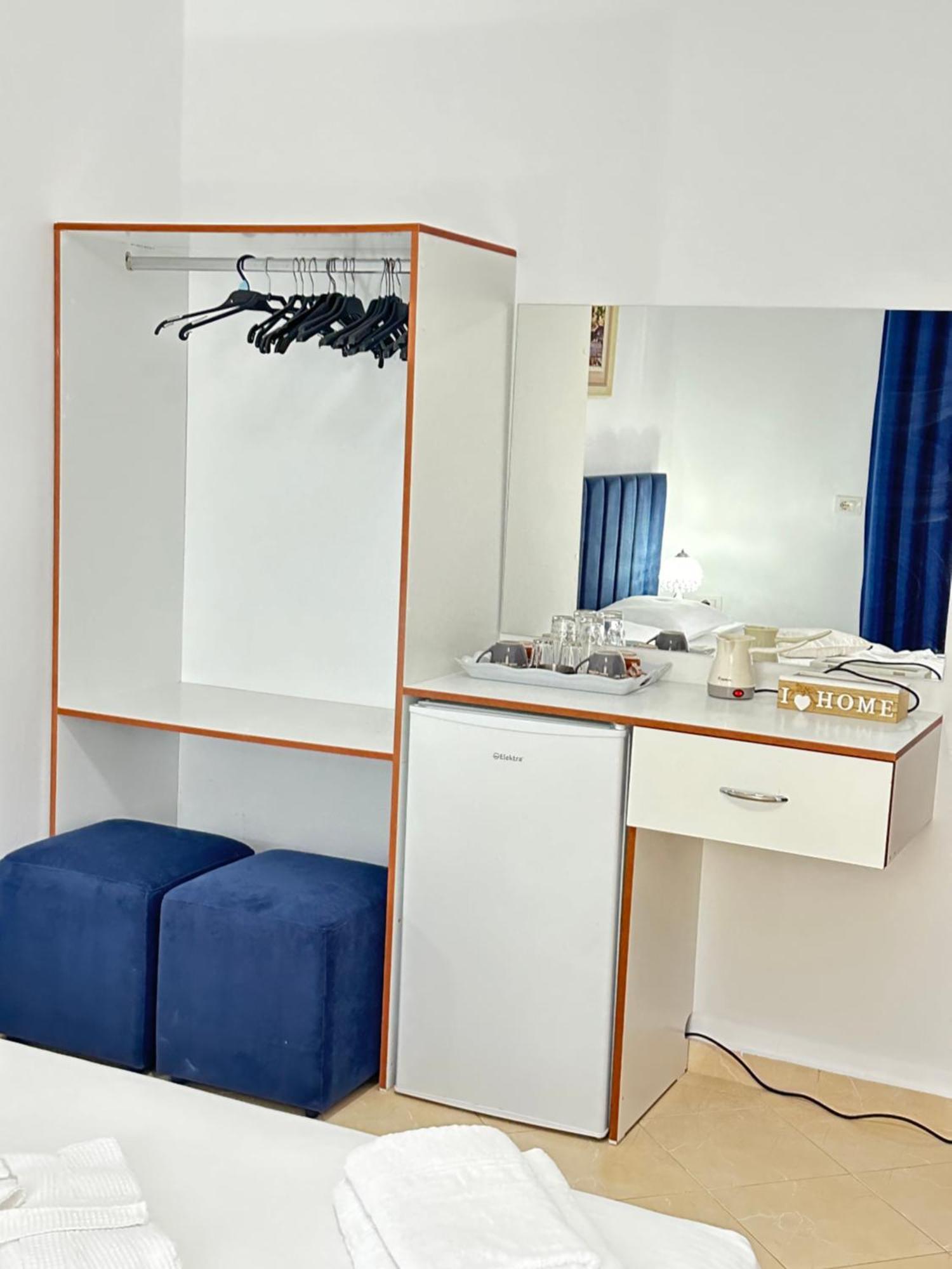 Eleni Guest House Sarande Ngoại thất bức ảnh