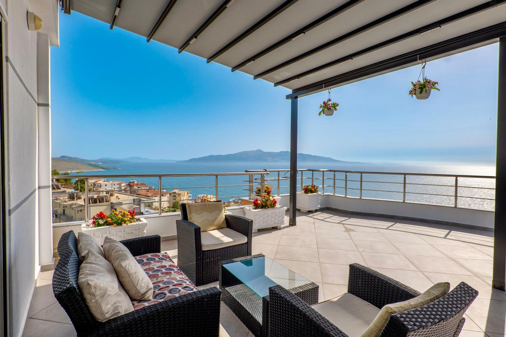 Eleni Guest House Sarande Ngoại thất bức ảnh