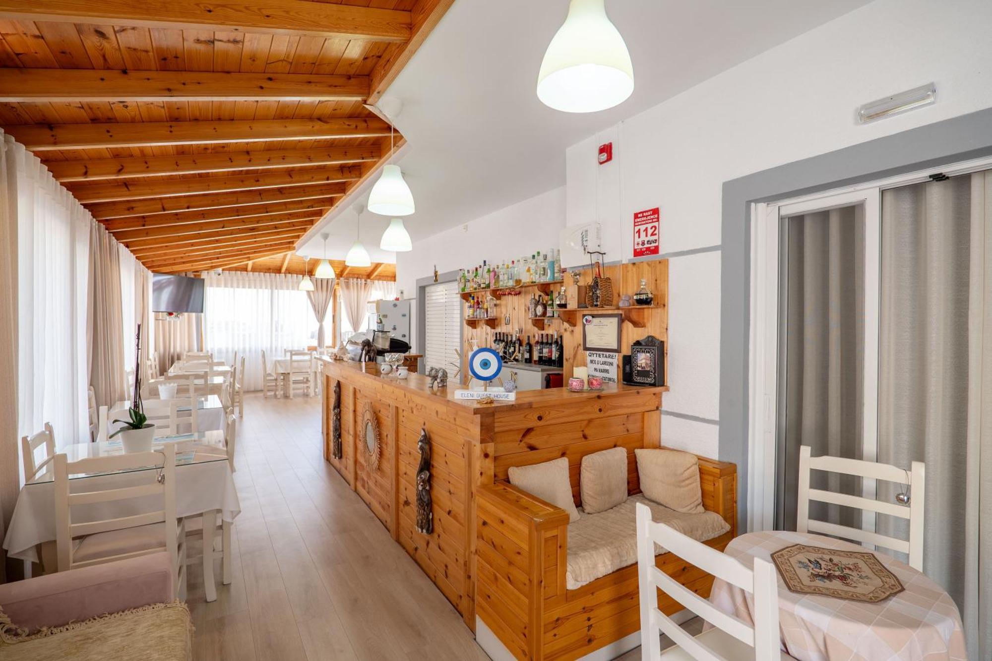 Eleni Guest House Sarande Ngoại thất bức ảnh