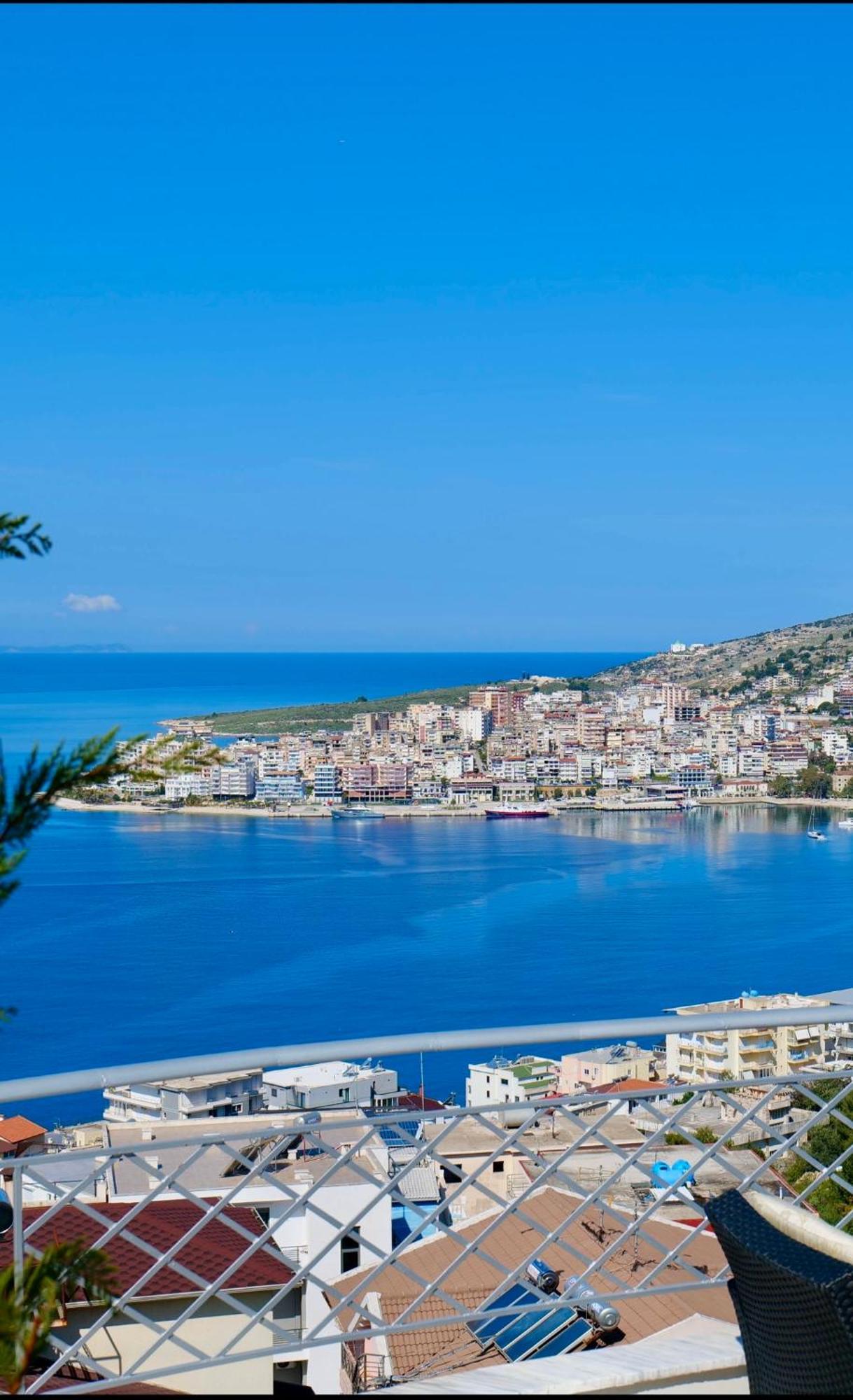 Eleni Guest House Sarande Ngoại thất bức ảnh